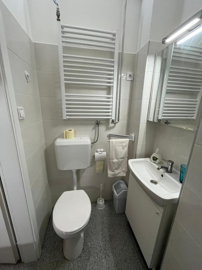 Garibaldik Apartman Budapeste Exterior foto