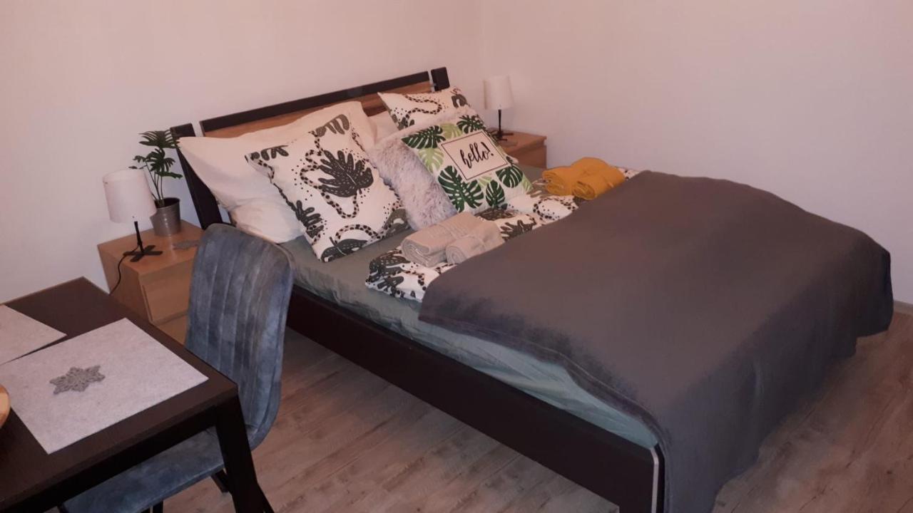 Garibaldik Apartman Budapeste Exterior foto